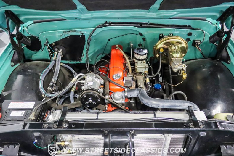 Gmc-C10-1968-Seafoam-Green-Black-37
