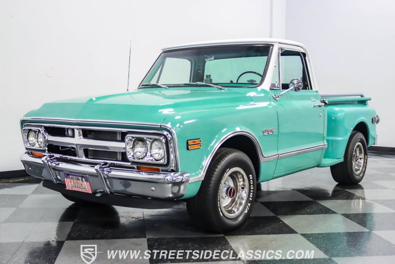 Gmc-C10-1968-Seafoam-Green-Black-39