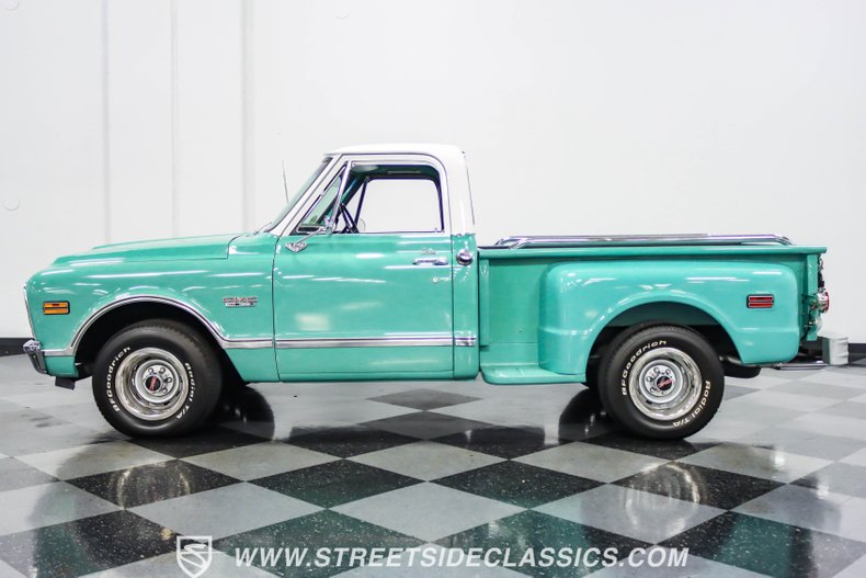 Gmc-C10-1968-Seafoam-Green-Black
