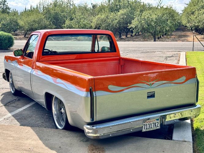 Gmc-C1500-1979-OrangeSilver-Brown-Cloth-10