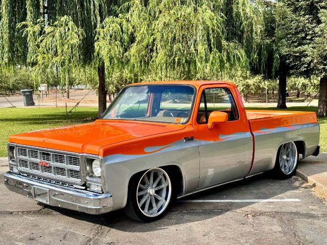 Gmc-C1500-1979-OrangeSilver-Brown-Cloth-11