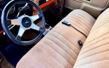 Gmc-C1500-1979-OrangeSilver-Brown-Cloth-5