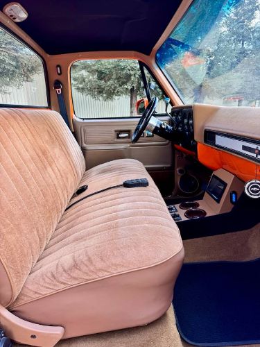 Gmc-C1500-1979-OrangeSilver-Brown-Cloth-7