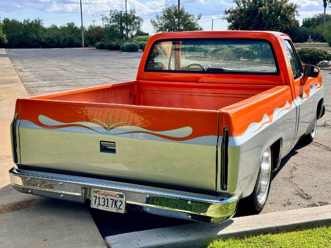 Gmc-C1500-1979-OrangeSilver-Brown-Cloth-8