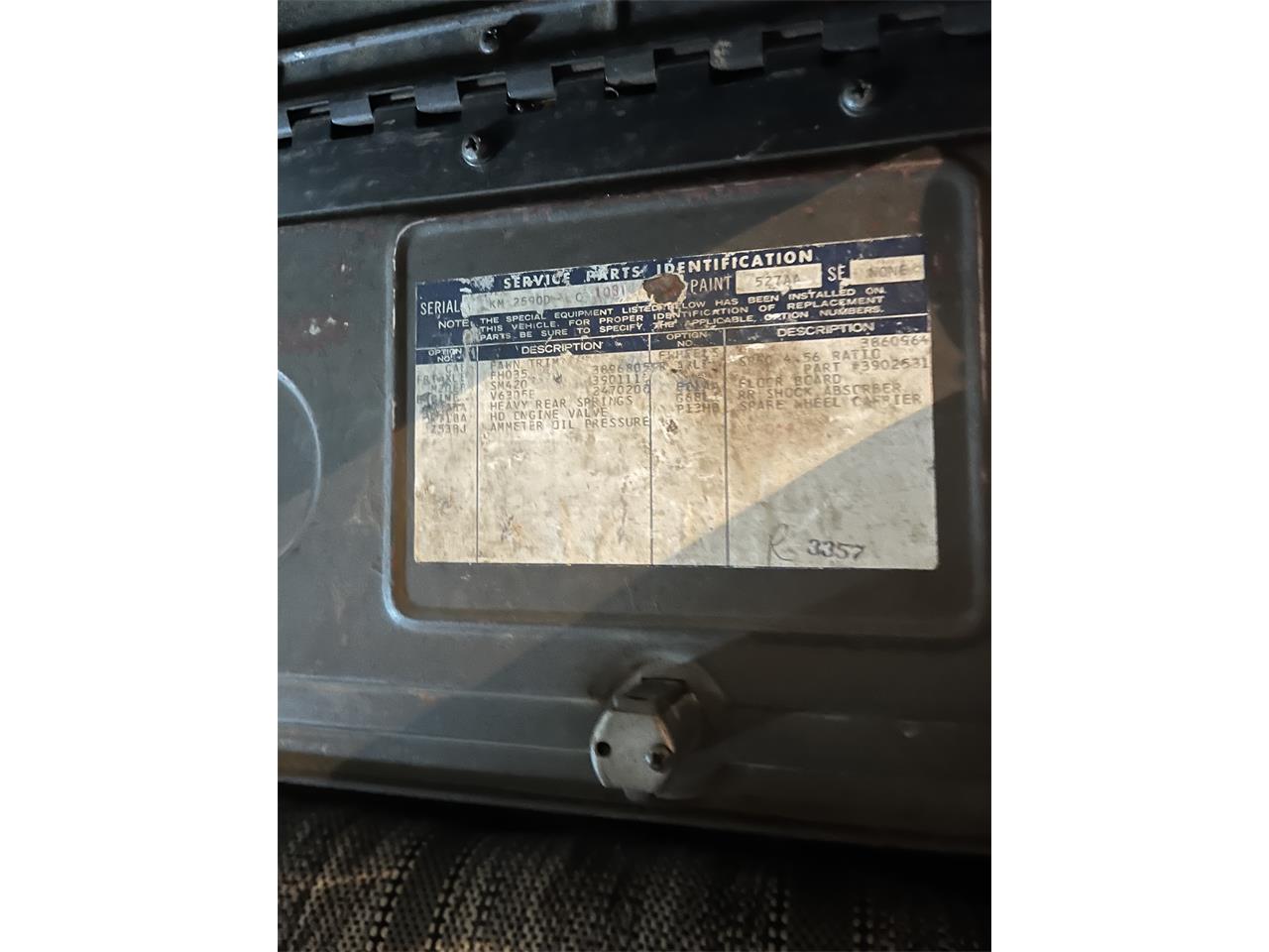 Gmc-Ck-2500-1967-Palomino-Tan-SilverBlack-12