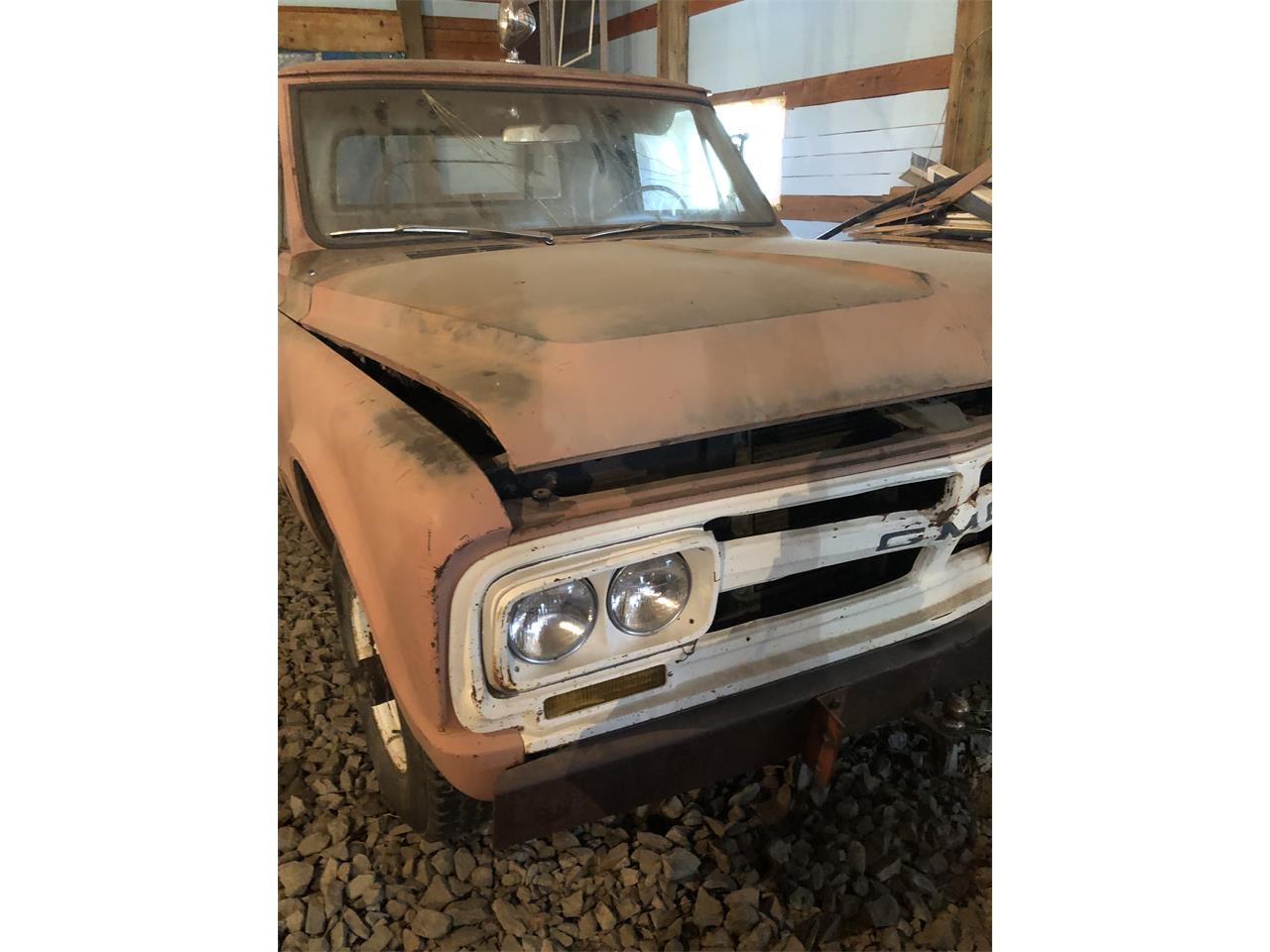 Gmc-Ck-2500-1967-Palomino-Tan-SilverBlack-6