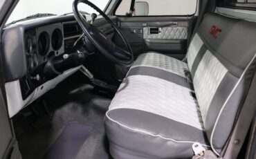 Gmc-K15-1985-White-Black-13