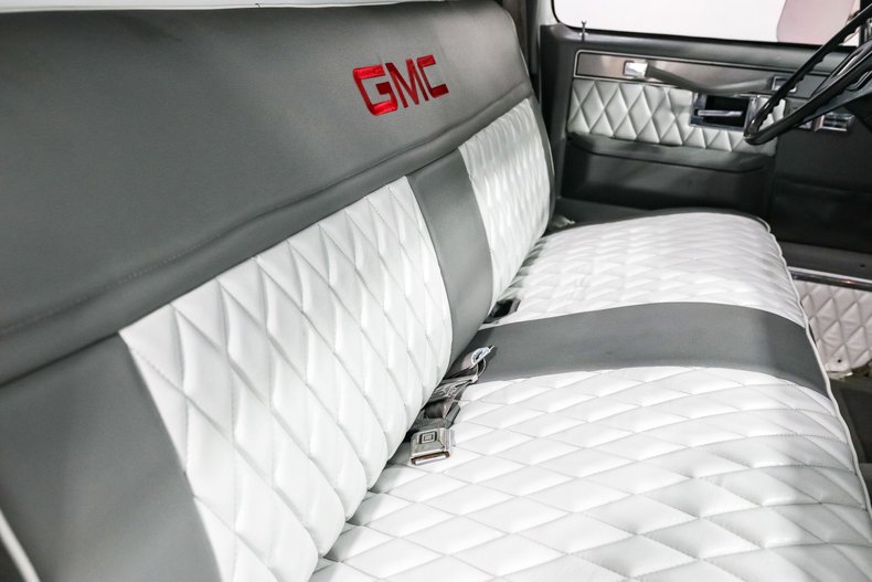 Gmc-K15-1985-White-Black-16
