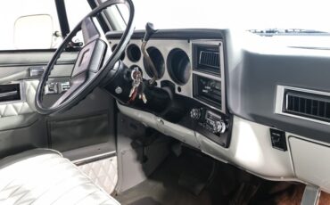 Gmc-K15-1985-White-Black-18