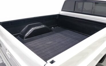Gmc-K15-1985-White-Black-19