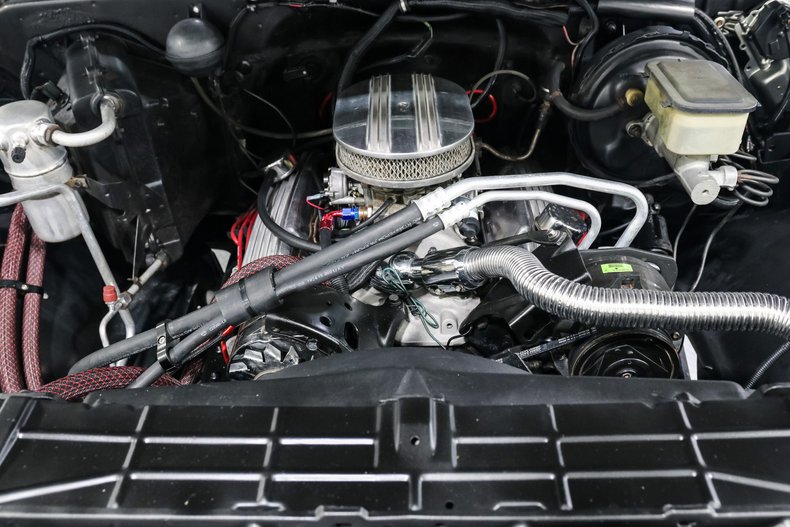 Gmc-K15-1985-White-Black-9