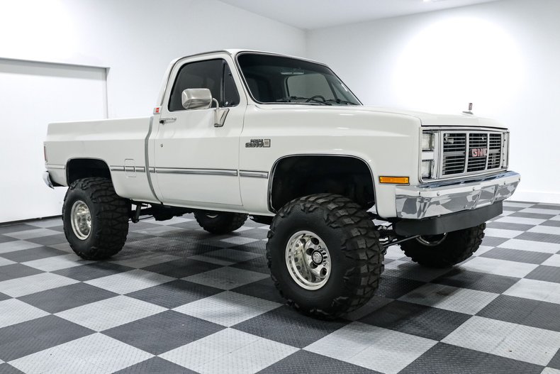 Gmc-K15-1985-White-Black
