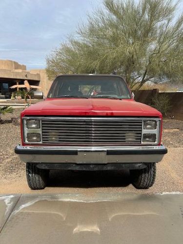 Gmc-Sierra-1985-Red-3
