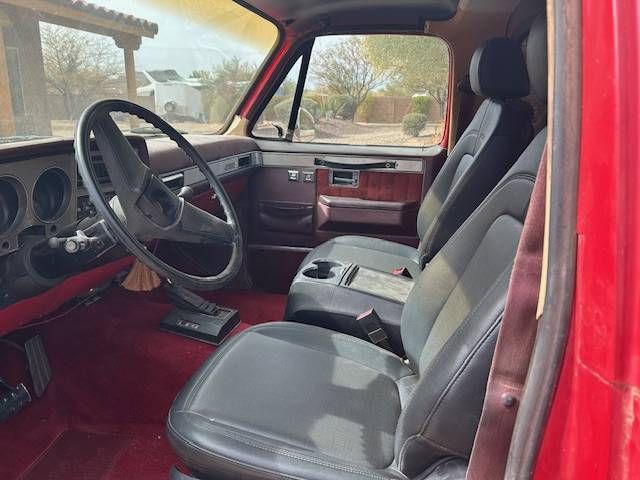 Gmc-Sierra-1985-Red-4