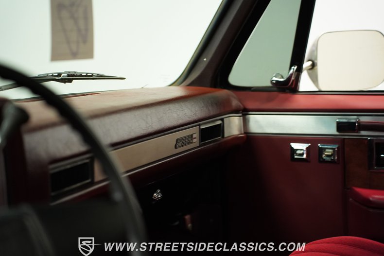 Gmc-Sierra-1986-Midnight-Black-Burgundy-15
