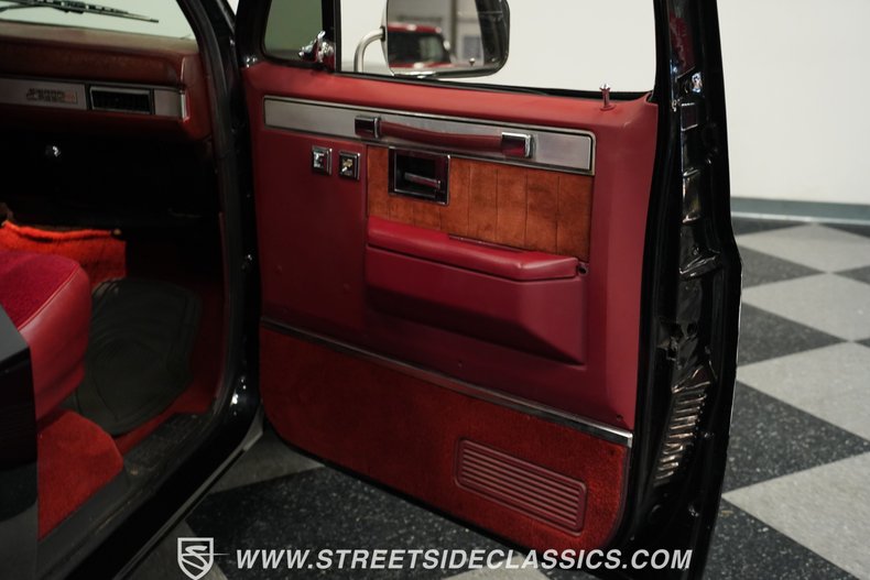 Gmc-Sierra-1986-Midnight-Black-Burgundy-19