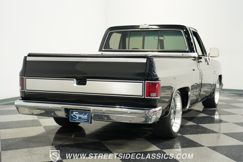 Gmc-Sierra-1986-Midnight-Black-Burgundy-23