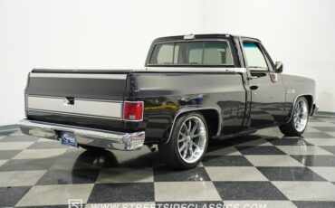 Gmc-Sierra-1986-Midnight-Black-Burgundy-24