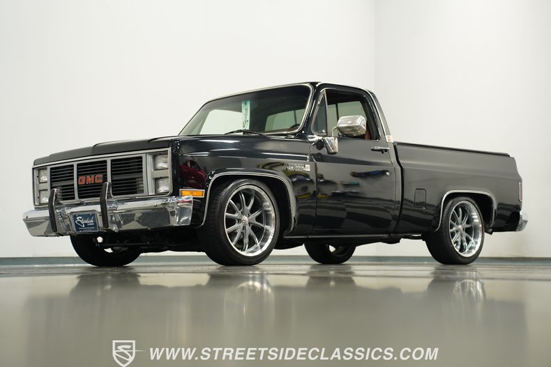 Gmc-Sierra-1986-Midnight-Black-Burgundy-31