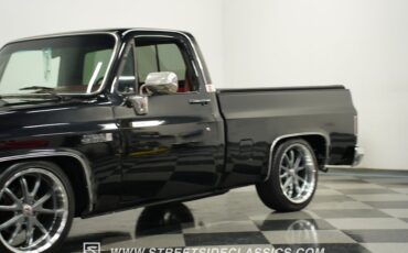 Gmc-Sierra-1986-Midnight-Black-Burgundy-32