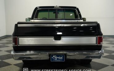 Gmc-Sierra-1986-Midnight-Black-Burgundy-35