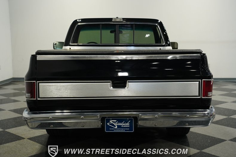 Gmc-Sierra-1986-Midnight-Black-Burgundy-35