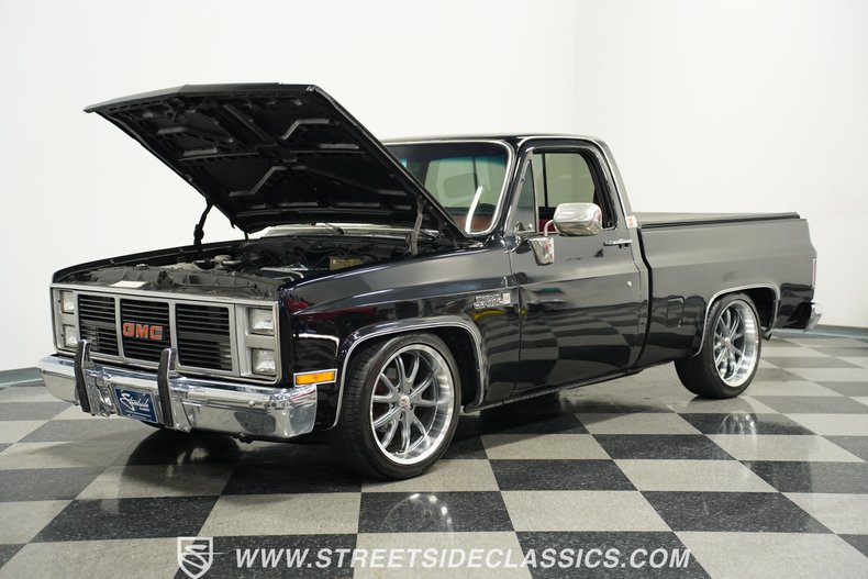 Gmc-Sierra-1986-Midnight-Black-Burgundy-39