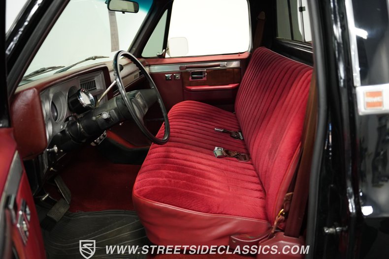 Gmc-Sierra-1986-Midnight-Black-Burgundy-42