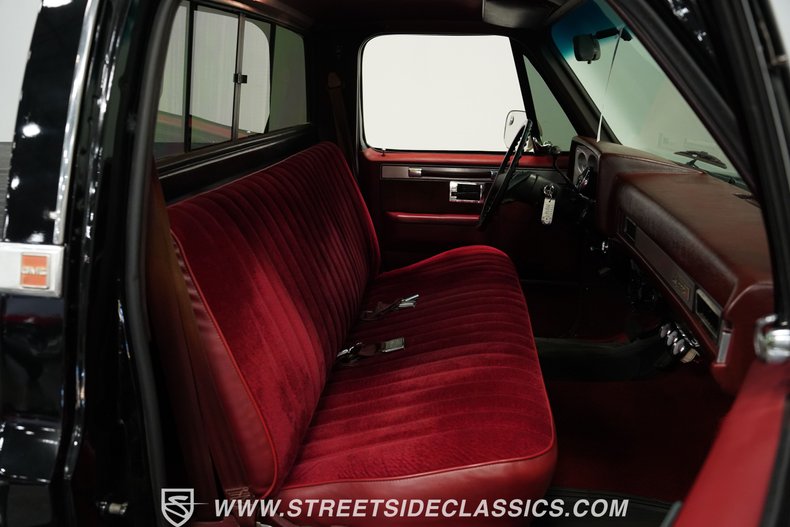 Gmc-Sierra-1986-Midnight-Black-Burgundy-46
