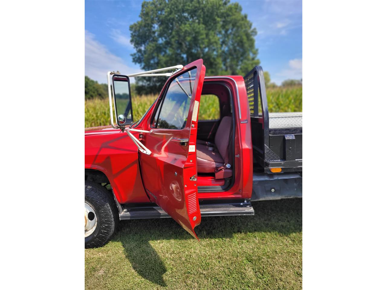 Gmc-Sierra-1989-Apple-Red-Red-11