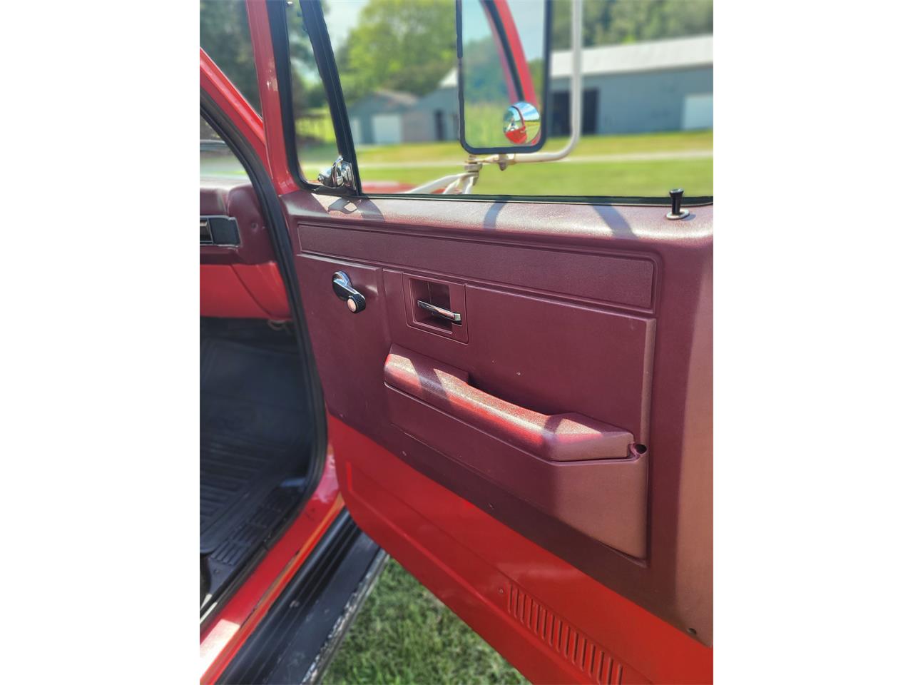 Gmc-Sierra-1989-Apple-Red-Red-17
