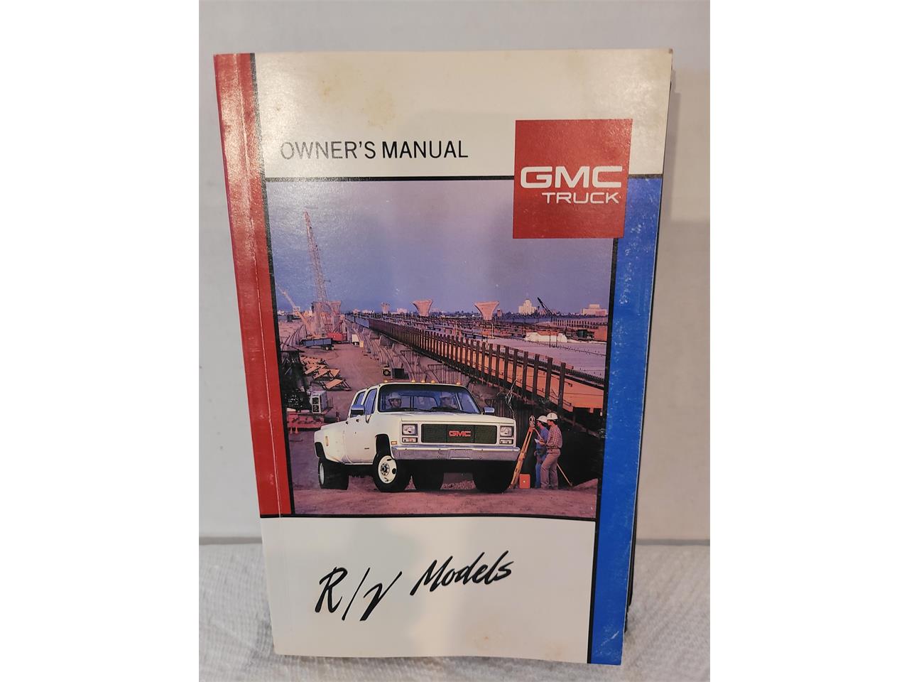 Gmc-Sierra-1989-Apple-Red-Red-39