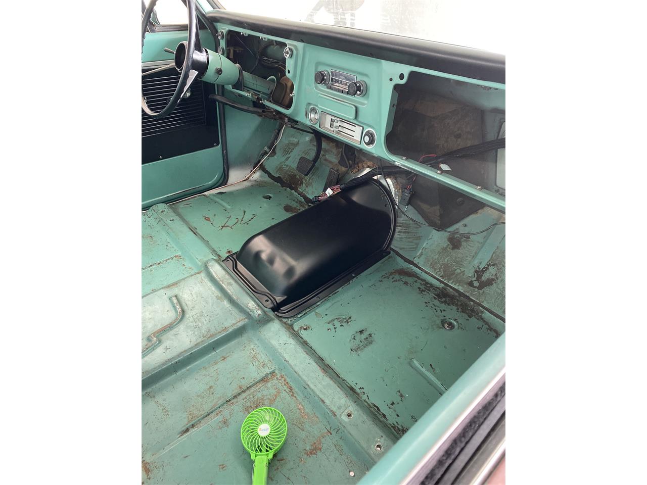 Gmc-Truck-1968-Green-Blue-19