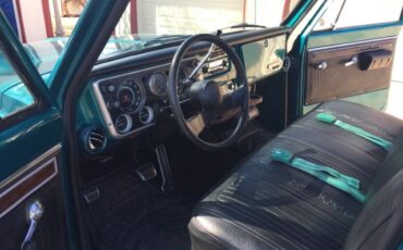 Gmc-c10-1970-custom-6