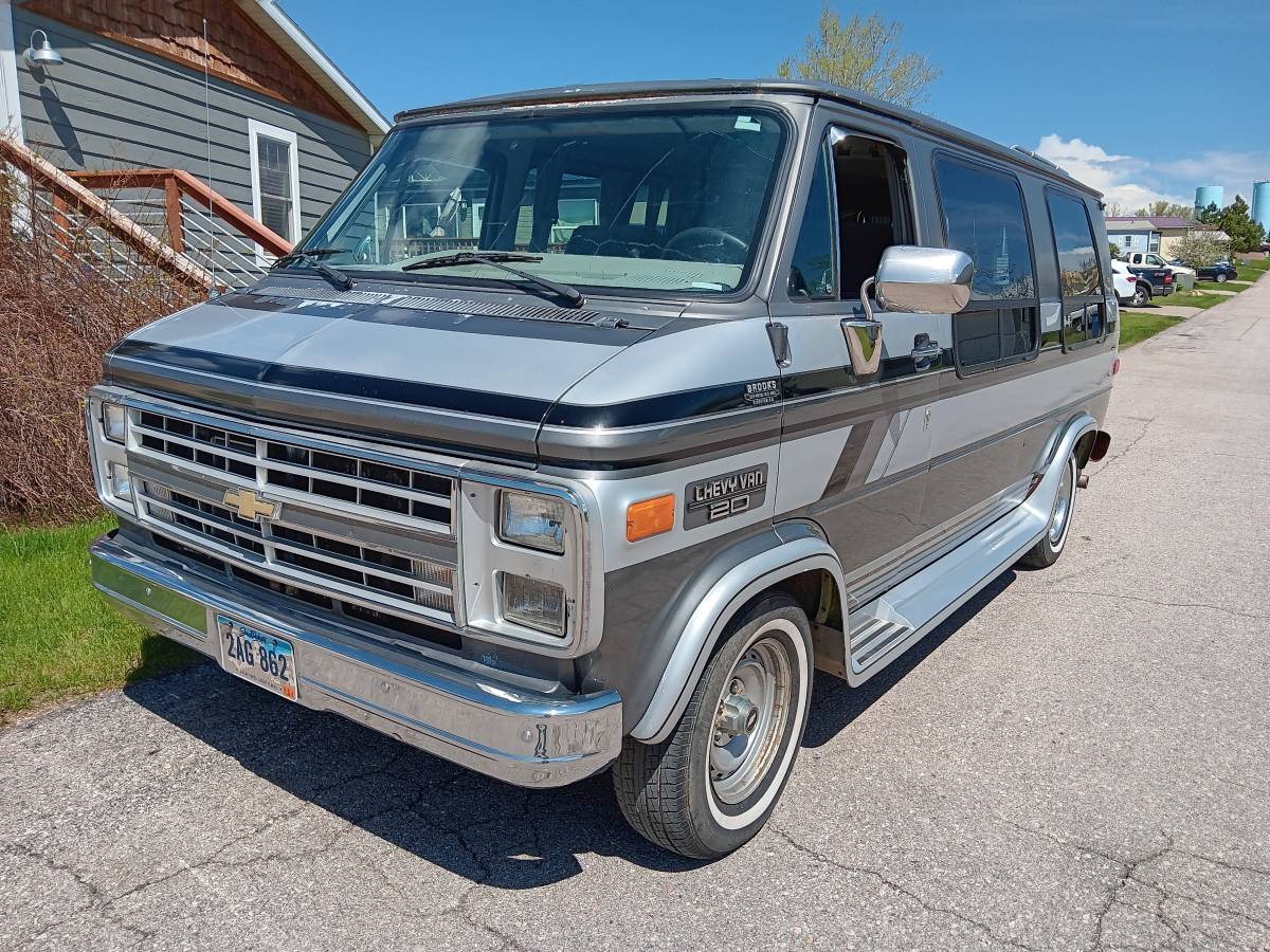 Gmc-c20-1991-10