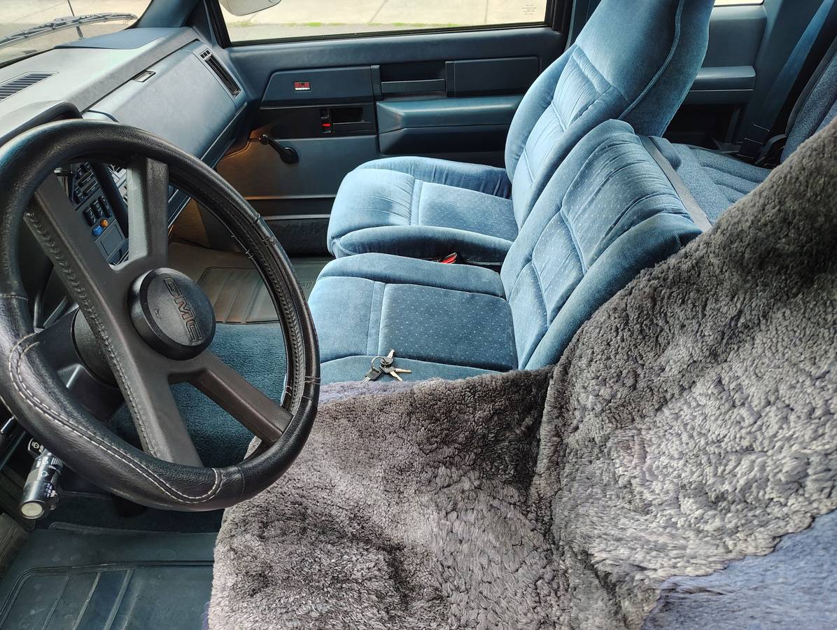Gmc-c2500-1989-blue-10
