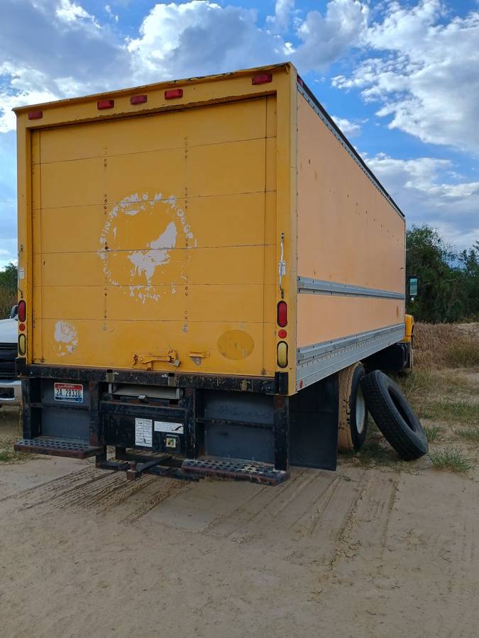 Gmc-c6500-1992-yellow-2