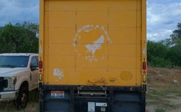Gmc-c6500-1992-yellow-3