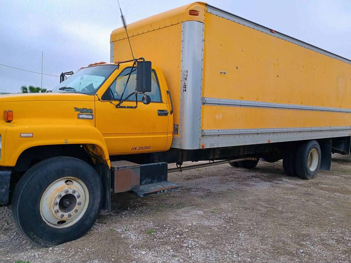 Gmc-c6500-1992-yellow-8