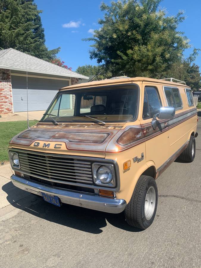 Gmc-chevrolet-van-1977-brown-1