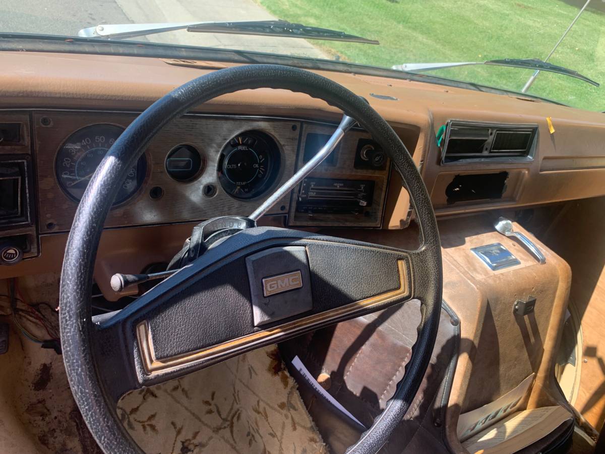 Gmc-chevrolet-van-1977-brown-7