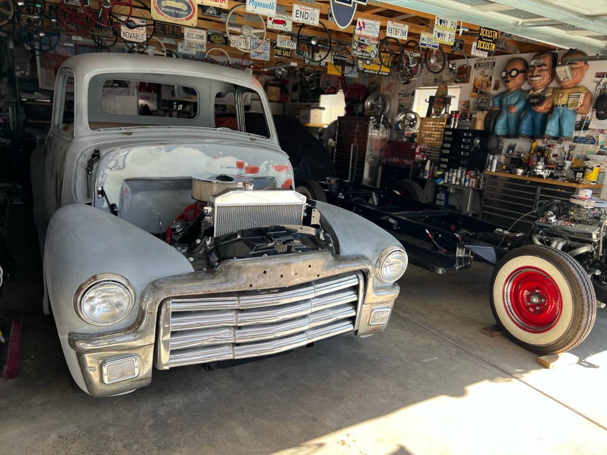 Gmc-chevy-1954-black-1