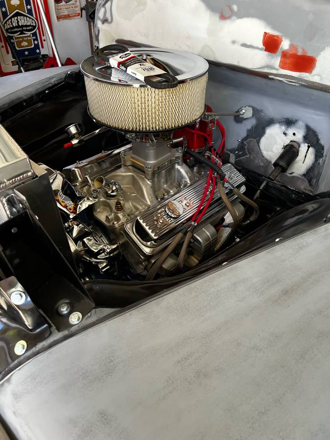 Gmc-chevy-1954-black-9