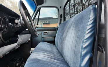 Gmc-ck-1500-1982-white-14