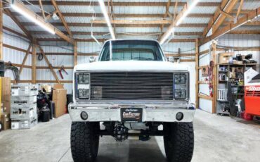 Gmc-ck-1500-1982-white-2
