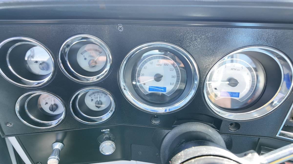 Gmc-ck-1500-1982-white