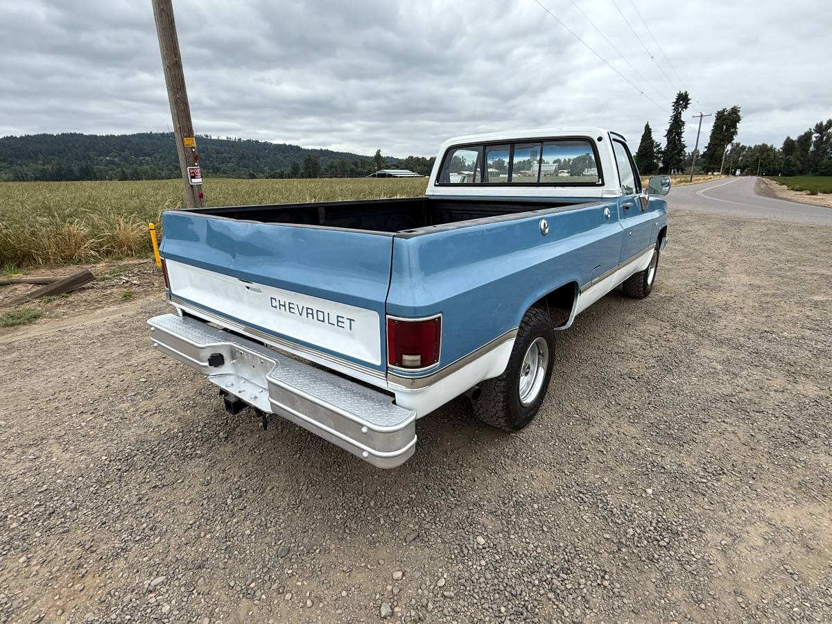Gmc-ck-pickup-12-ton-1984-blue-13
