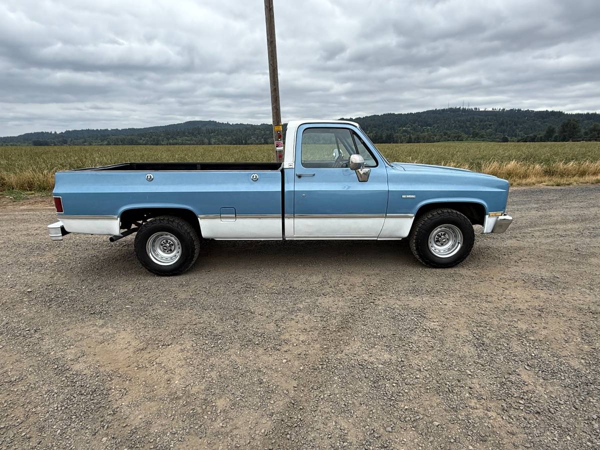 Gmc-ck-pickup-12-ton-1984-blue-14