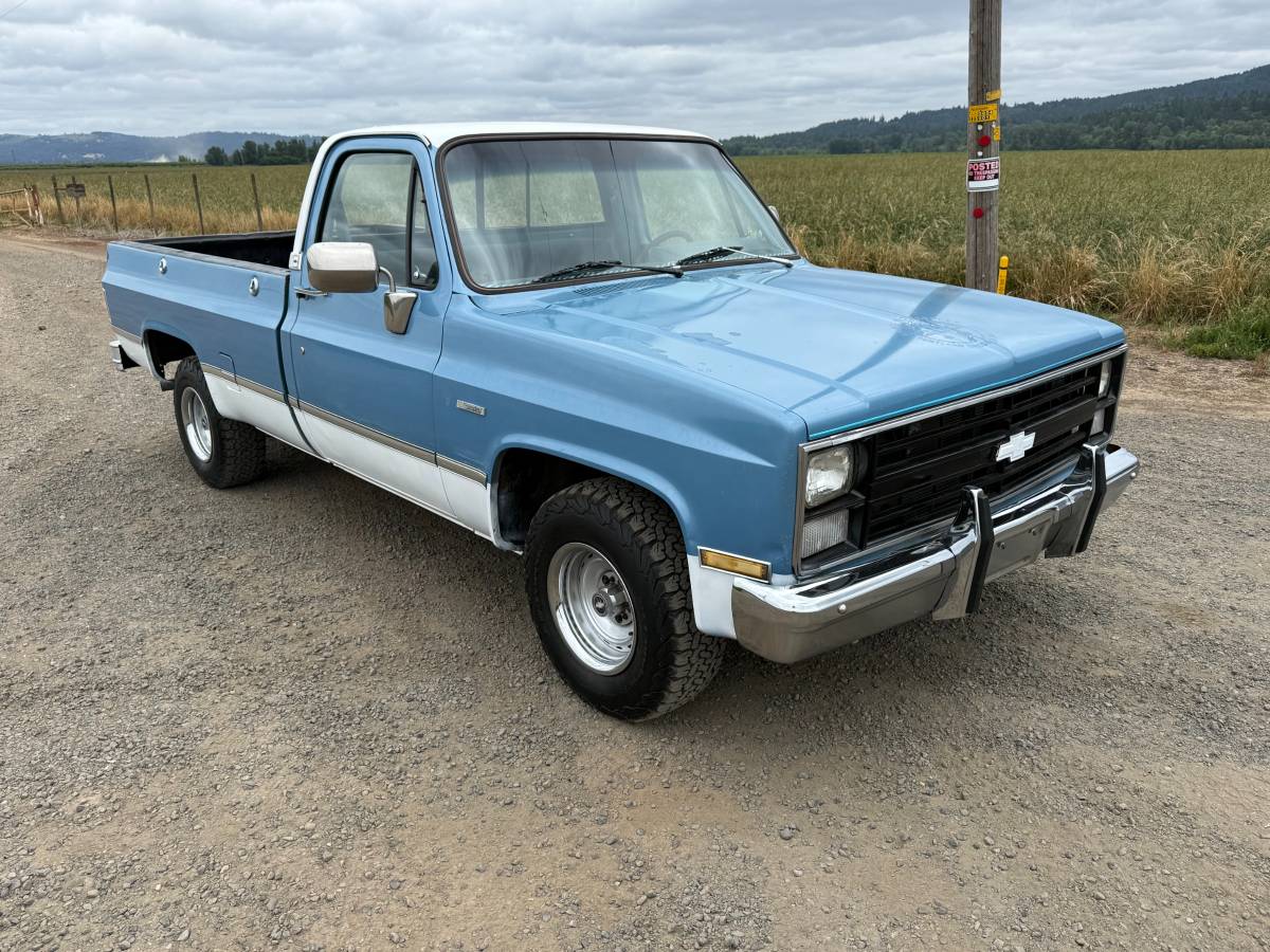 Gmc-ck-pickup-12-ton-1984-blue-6