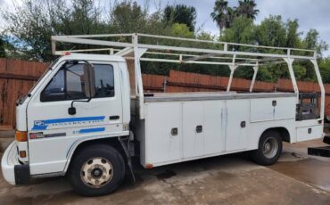 Gmc-diesel-4000-isuzu-diesel-1990-white